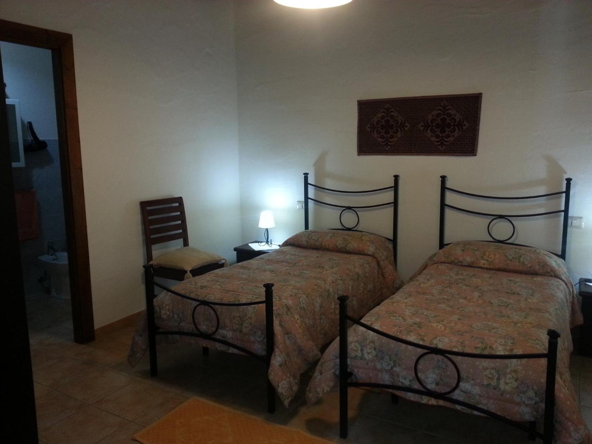 Agriturismo La Barca In Secca Olmedo Bagian luar foto